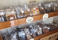 おつまみ品コーナー